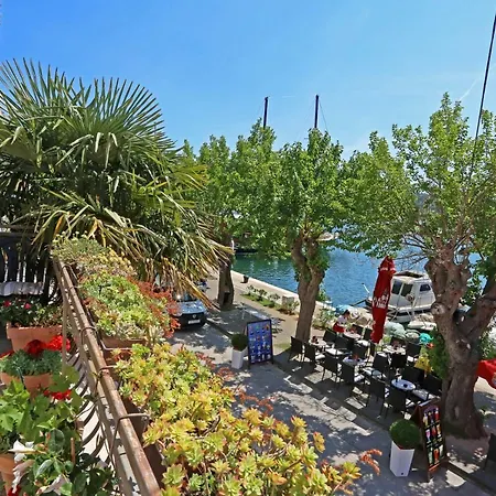 Wine Garden 4* Skradin
