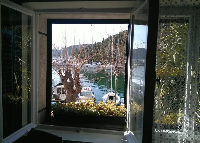 Wine Garden ゲストハウス